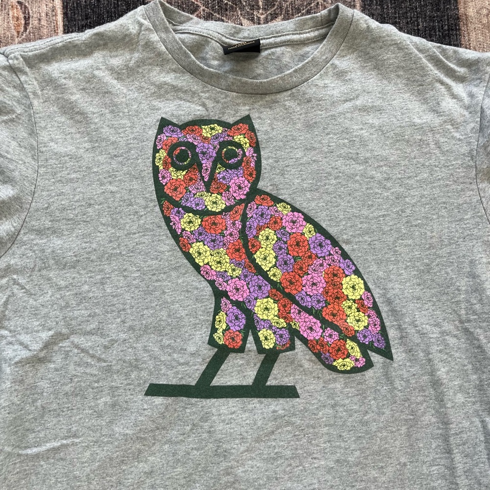 OVO Gray Tee with Colorful Owl Design - Picture 2 of 5